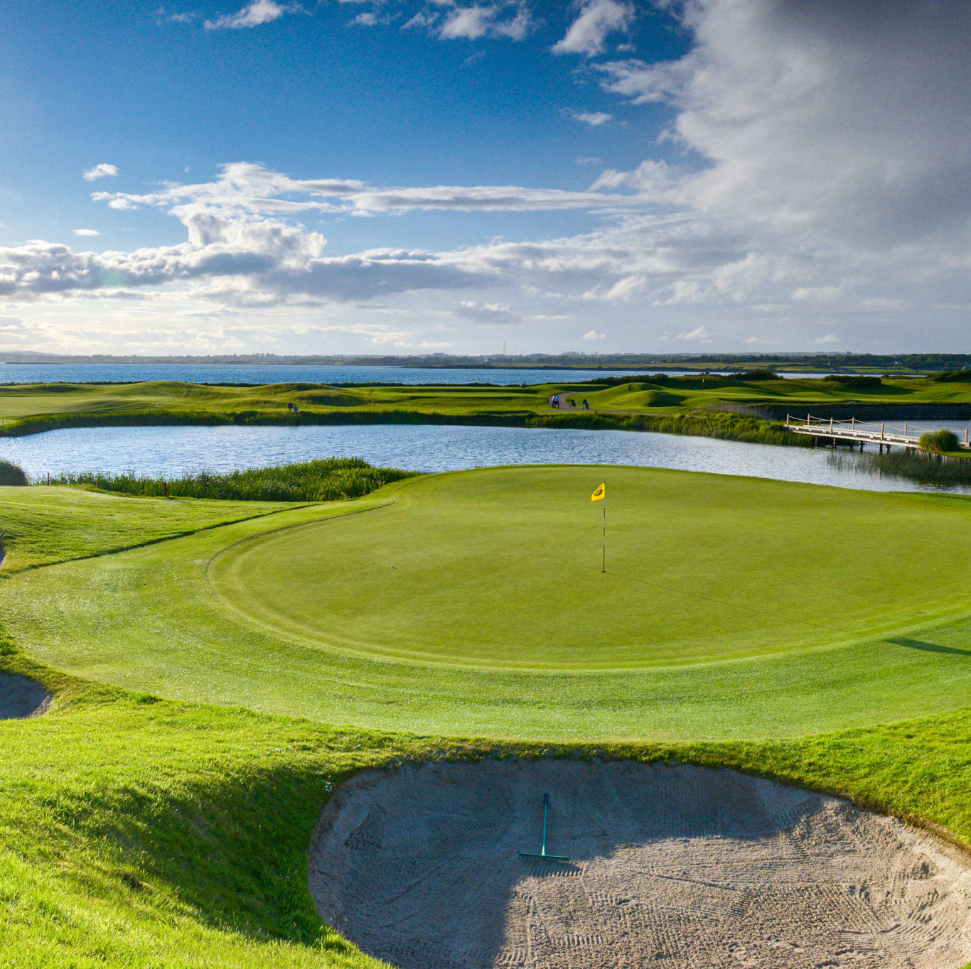 Galway Bay Golf Resort, Golf Course near Galway City, Golf course near Shannon Ariport